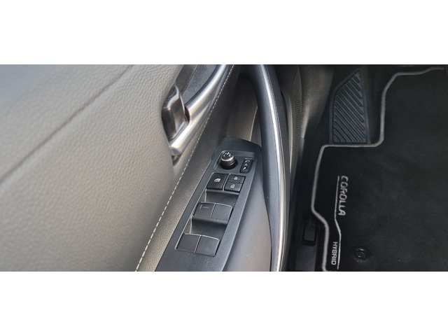 ToyotaCorolla Touring Sports 140H Style 103 kW (140 CV) Vehículo usado en Barcelona - 24