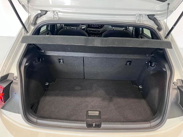 VolkswagenPolo R-Line 1.0 TSI 70 kW (95 CV)7