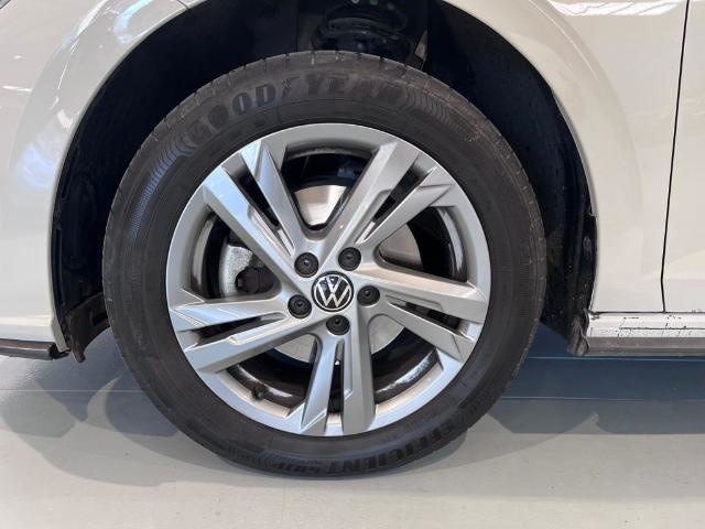 VolkswagenPolo R-Line 1.0 TSI 70 kW (95 CV)8