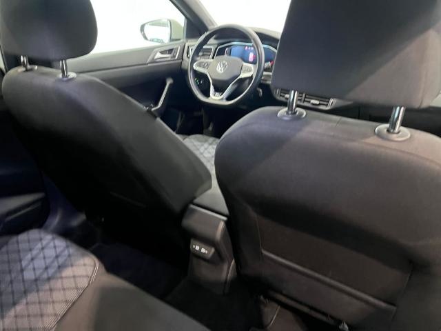VolkswagenPolo R-Line 1.0 TSI 70 kW (95 CV)13