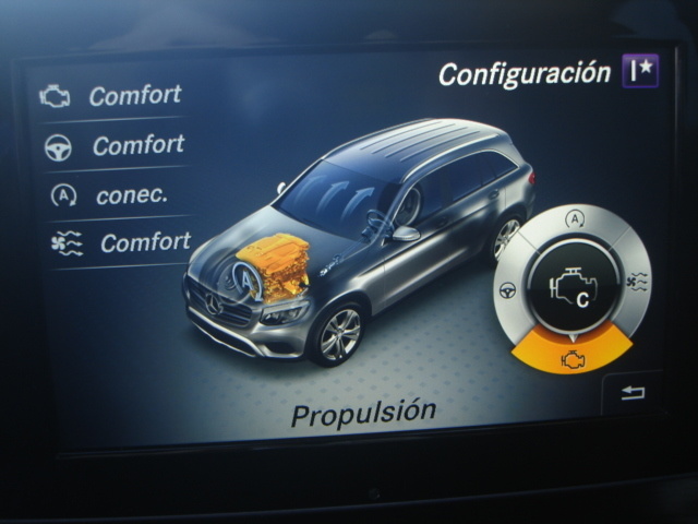 Mercedes-BenzGLC 220 d AMG Line 4Matic 125 kW (170 CV) Vehículo usado en Barcelona - 29