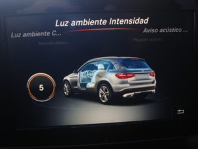Mercedes-Benz GLC 220 d AMG Line 4Matic 125 kW (170 CV) Mercedes-Benz GLC 220 d AMG Line 4Matic 125 kW (170 CV)