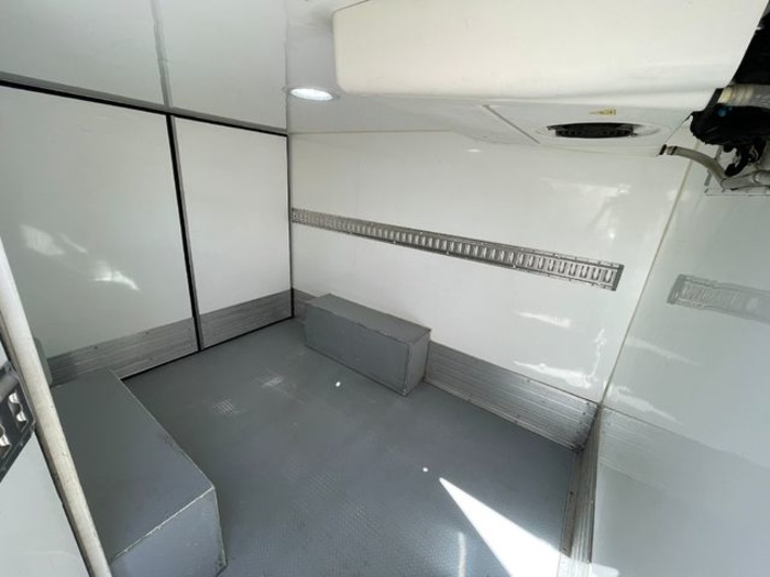 CitroenJumpy Cabina BlueHDi 120 Control Talla M 90 kW (122 CV) Vehículo usado en Barcelona - 6 CitroenJumpy Cabina BlueHDi 120 Control Talla M 90 kW (122 CV) Vehículo usado en Barcelona - 6