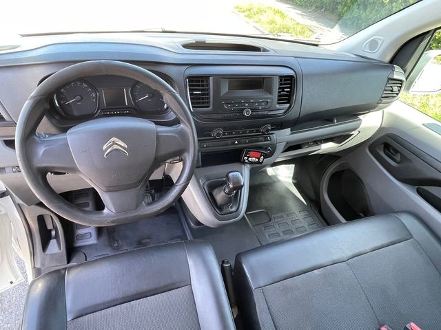 CitroenJumpy Cabina BlueHDi 120 Control Talla M 90 kW (122 CV) Vehículo usado en Barcelona - 13
