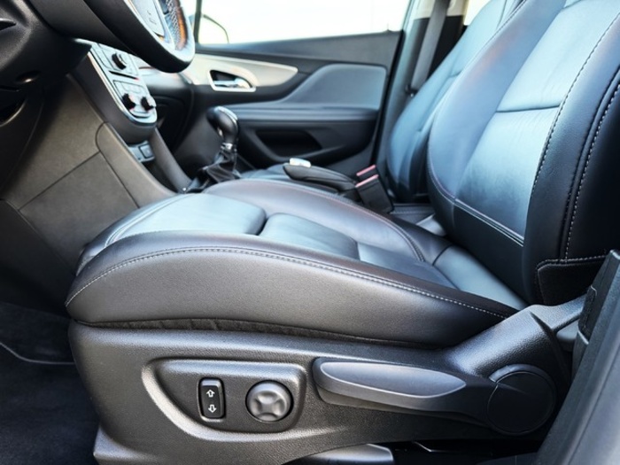 OpelMokka 1.6 CDTI S&S Excellence 4x2 100 kW (136 CV) Vehículo usado en Barcelona - 6 OpelMokka 1.6 CDTI S&S Excellence 4x2 100 kW (136 CV) Vehículo usado en Barcelona - 6
