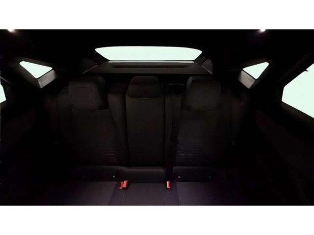 Peugeot3008 Allure Hybrid eDCS6 100 kW (136 CV) Vehículo usado en Barcelona - 9