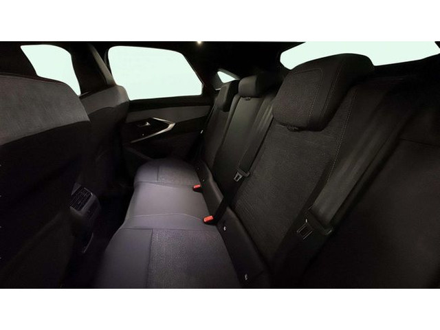 Peugeot3008 Allure Hybrid eDCS6 100 kW (136 CV) Vehículo usado en Barcelona - 11