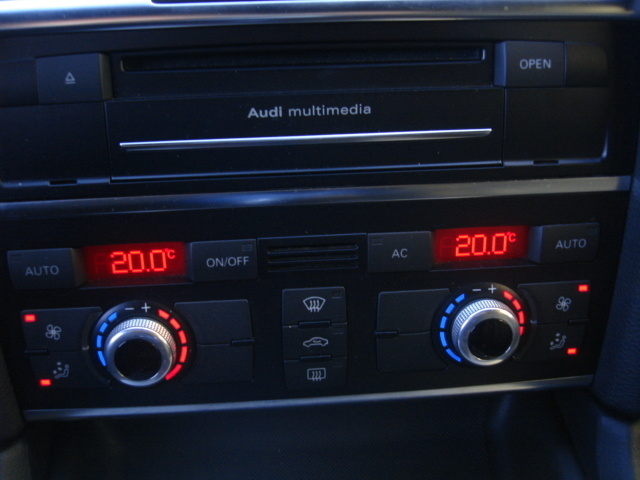 AudiQ7 Ambition 3.0 TDI CD quattro 180 kW (245 CV) tiptronic Vehículo usado en Barcelona - 26