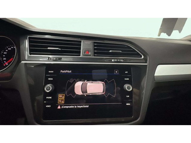 VolkswagenTiguan Edition 2.0 TDI 85 kW (115 CV) Vehículo usado en Barcelona - 17