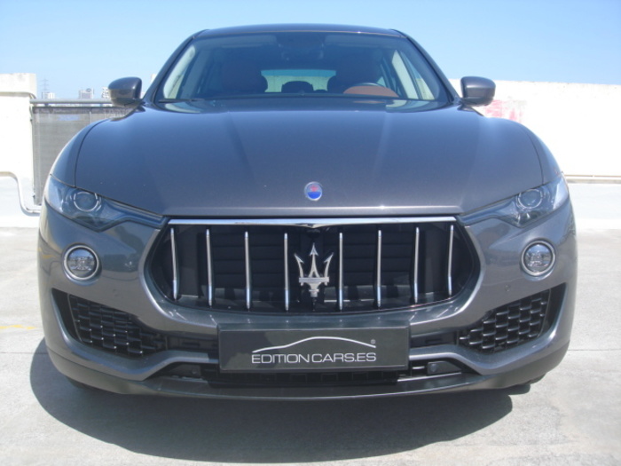 MaseratiLevante 3.0 Diesel 202 kW (275 CV) Vehículo usado en Barcelona - 2 MaseratiLevante 3.0 Diesel 202 kW (275 CV) Vehículo usado en Barcelona - 2