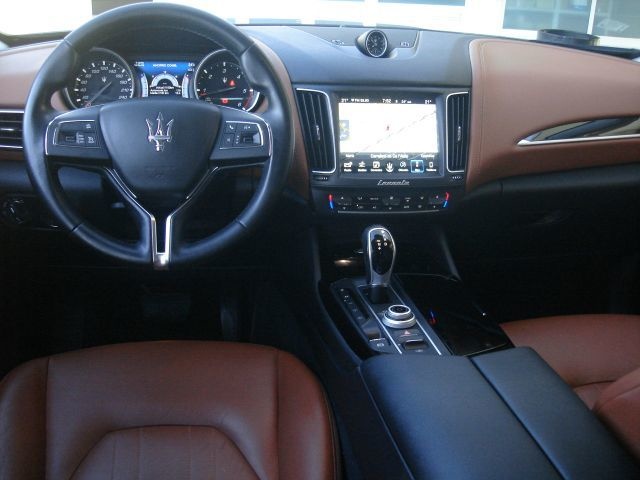 MaseratiLevante 3.0 Diesel 202 kW (275 CV) Vehículo usado en Barcelona - 13 MaseratiLevante 3.0 Diesel 202 kW (275 CV) Vehículo usado en Barcelona - 13