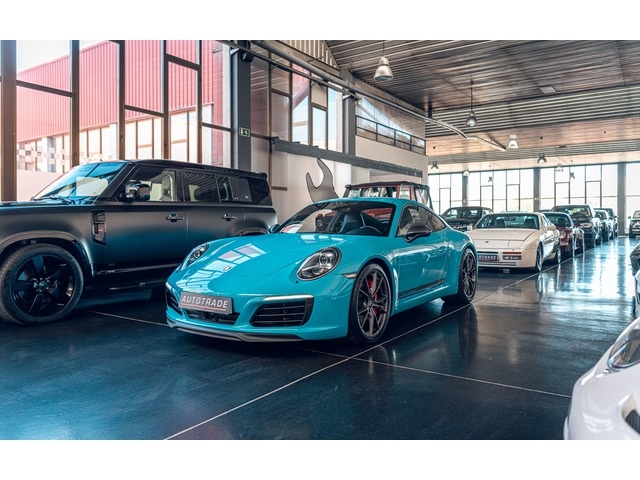 Porsche911 Turbo Coupe 272 kW (370 CV)