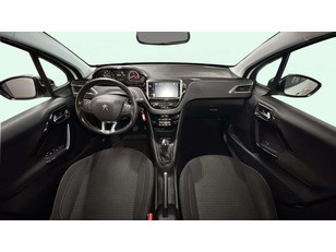 Peugeot 208 PureTech 82 Allure 60 kW (82 CV)
