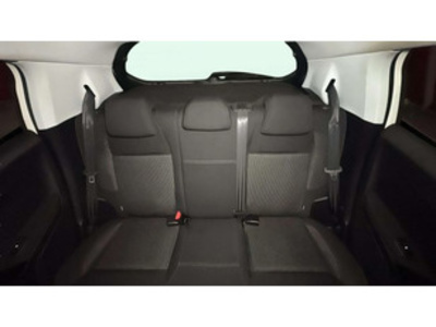 Peugeot 208 PureTech 82 Allure 60 kW (82 CV) Peugeot 208 PureTech 82 Allure 60 kW (82 CV)