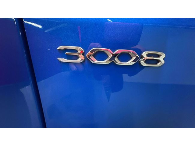 Peugeot3008 PureTech 130 S&S Allure 96 kW (130 CV) Vehículo usado en Barcelona - 22
