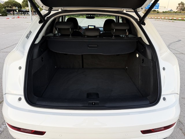 AudiQ3 2.0 TDI 110 kW (150 CV) Vehículo usado en Barcelona - 32 AudiQ3 2.0 TDI 110 kW (150 CV) Vehículo usado en Barcelona - 32