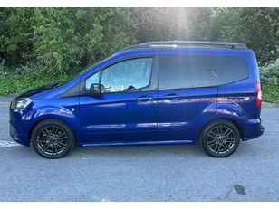 Ford Tourneo Courier 1.0 EcoBoost Titanium 74 kW (100 CV)