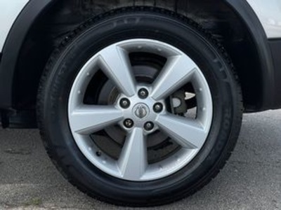 Nissan Qashqai+2 2.0 Acenta 4x4 CVT 103 kW (140 CV) Nissan Qashqai+2 2.0 Acenta 4x4 CVT 103 kW (140 CV)