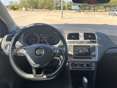 Volkswagen Polo Sport 1.4 TDI BMT 66 kW (90 CV) DSG Volkswagen Polo Sport 1.4 TDI BMT 66 kW (90 CV) DSG