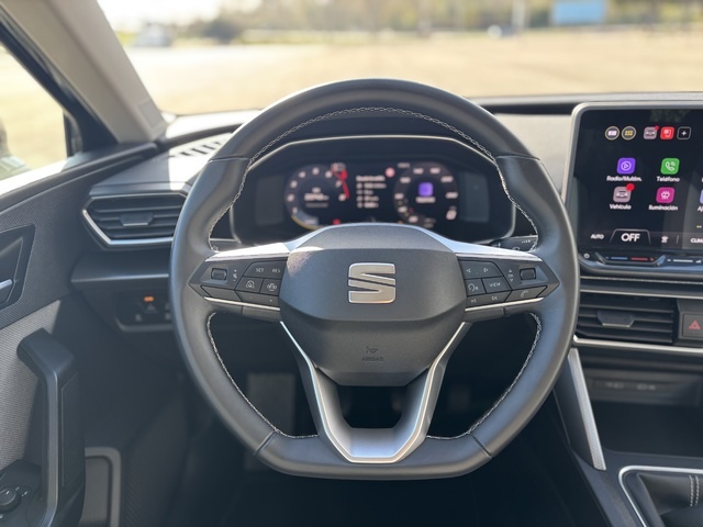 SEATLeón 1.0 TSI S&S Style 25 Aniversario 81 kW (110 CV) Vehículo usado en Barcelona - 13