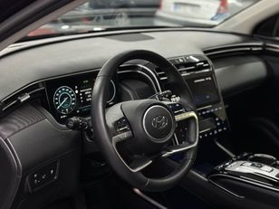 Hyundai Tucson 1.6 CRDI 48V Style 4X4 DCT 100 kW (136 CV) Hyundai Tucson 1.6 CRDI 48V Style 4X4 DCT 100 kW (136 CV)
