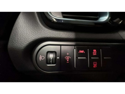 Kia Ceed 1.0 T-GDi Concept 74 kW (100 CV) Kia Ceed 1.0 T-GDi Concept 74 kW (100 CV)