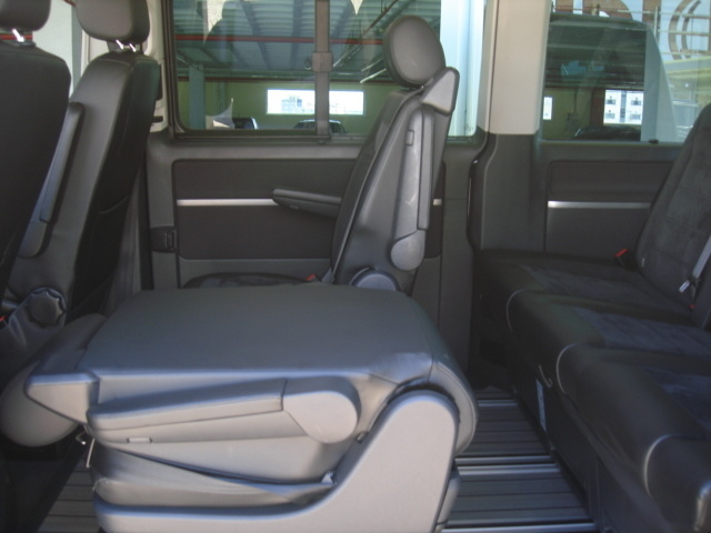 VolkswagenMultivan Premium Batalla Corta 2.0 TDI BMT 146 kW (198 CV) DSG Vehículo usado en Barcelona - 12