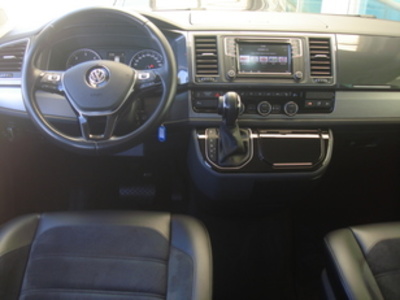 Volkswagen Multivan Premium Batalla Corta 2.0 TDI BMT 146 kW (198 CV) DSG Volkswagen Multivan Premium Batalla Corta 2.0 TDI BMT 146 kW (198 CV) DSG