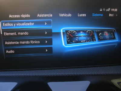Mercedes-Benz Clase A Mercedes-AMG 35 4Matic+ 225 kW (306 CV) Mercedes-Benz Clase A Mercedes-AMG 35 4Matic+ 225 kW (306 CV)