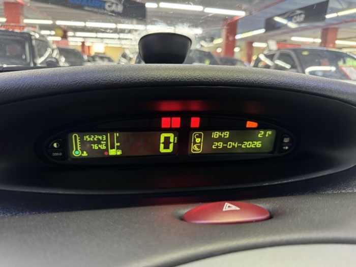 CitroenC4 Picasso 1.6 VTi SX 88 kW (120 CV) Vehículo usado en Barcelona - 9 CitroenC4 Picasso 1.6 VTi SX 88 kW (120 CV) Vehículo usado en Barcelona - 9