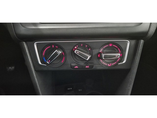 VolkswagenPolo Advance 1.2 TSI BMT 66 kW (90 CV) Vehículo usado en Barcelona - 19