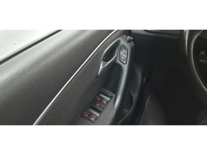 VolkswagenPolo Advance 1.2 TSI BMT 66 kW (90 CV) Vehículo usado en Barcelona - 23 VolkswagenPolo Advance 1.2 TSI BMT 66 kW (90 CV) Vehículo usado en Barcelona - 23