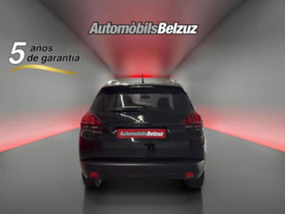 Peugeot 2008 PureTech 82 S&S Style 60 kW (82 CV) Peugeot 2008 PureTech 82 S&S Style 60 kW (82 CV)