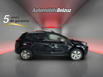 Peugeot 2008 PureTech 82 S&S Style 60 kW (82 CV) Peugeot 2008 PureTech 82 S&S Style 60 kW (82 CV)