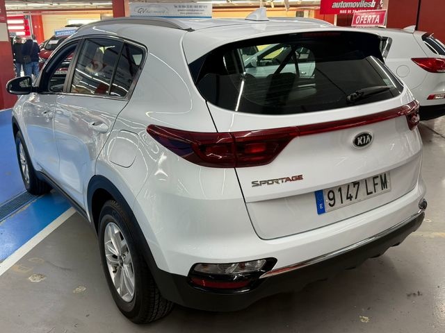KiaSportage 1.6 GDi Drive 4x2 97 kW (132 CV) Vehículo usado en Barcelona - 3