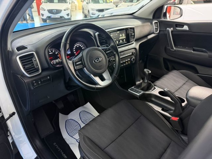KiaSportage 1.6 GDi Drive 4x2 97 kW (132 CV) Vehículo usado en Barcelona - 10 KiaSportage 1.6 GDi Drive 4x2 97 kW (132 CV) Vehículo usado en Barcelona - 10