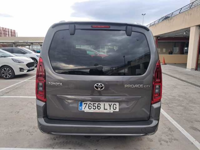 ToyotaProace City Verso 1.2 Family Active L1 5 Plazas 81 kW (110 CV) Vehículo usado en Barcelona - 5 ToyotaProace City Verso 1.2 Family Active L1 5 Plazas 81 kW (110 CV) Vehículo usado en Barcelona - 5