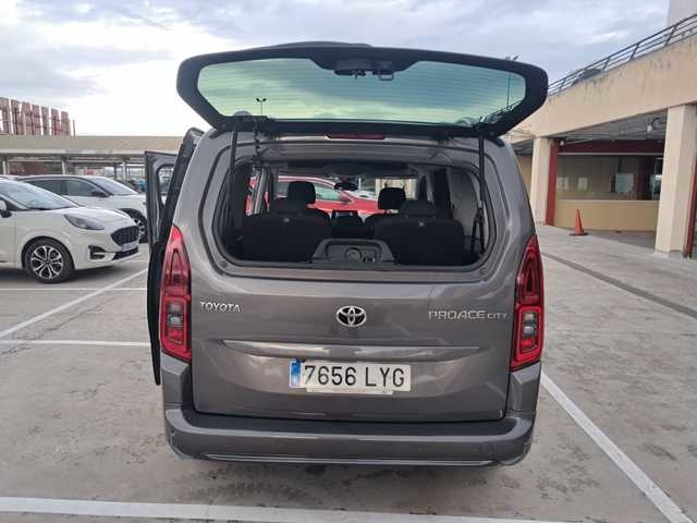 ToyotaProace City Verso 1.2 Family Active L1 5 Plazas 81 kW (110 CV) Vehículo usado en Barcelona - 11