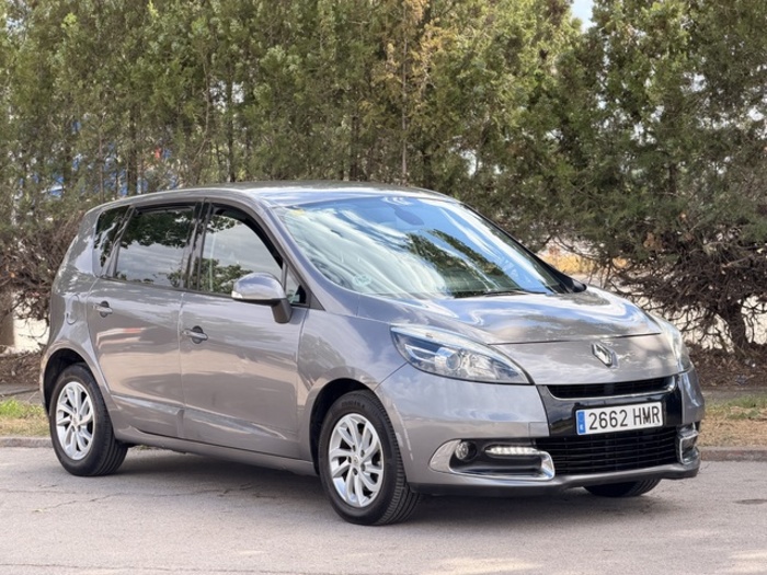 RenaultGrand Scenic Dynamique Energy dCi 96 kW (130 CV) Vehículo usado en Barcelona - 8 RenaultGrand Scenic Dynamique Energy dCi 96 kW (130 CV) Vehículo usado en Barcelona - 8