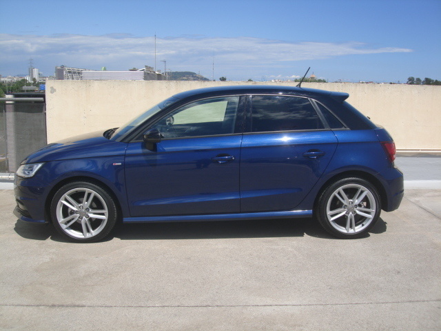 AudiA1 Sportback Adrenalin2 1.0 TFSI 70 kW (95 CV) Vehículo usado en Barcelona - 3