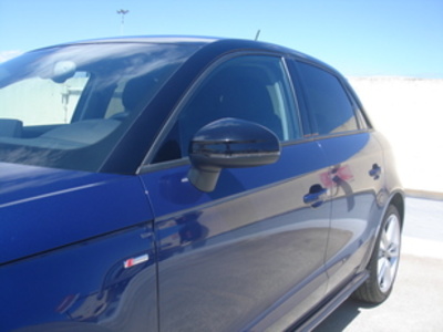 Audi A1 Sportback Adrenalin2 1.0 TFSI 70 kW (95 CV) Audi A1 Sportback Adrenalin2 1.0 TFSI 70 kW (95 CV)