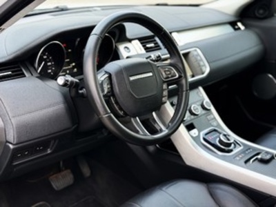 Land Rover Range Rover Evoque 2.0L TD4 SE Dynamic 4x4 110 kW (150 CV) Land Rover Range Rover Evoque 2.0L TD4 SE Dynamic 4x4 110 kW (150 CV)