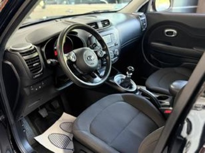 Kia Soul 1.6 CRDi Concept Eco-Dynamics 100 kW (136 CV) Kia Soul 1.6 CRDi Concept Eco-Dynamics 100 kW (136 CV)