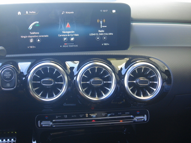 Mercedes-BenzClase A 180 d 85 kW (116 CV) Vehículo usado en Barcelona - 16