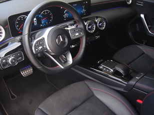 Mercedes-Benz Clase A 180 d 85 kW (116 CV) Mercedes-Benz Clase A 180 d 85 kW (116 CV)