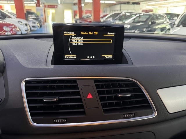 AudiQ3 2.0 TDI Attraction edition 110 kW (150 CV) Vehículo usado en Barcelona - 19