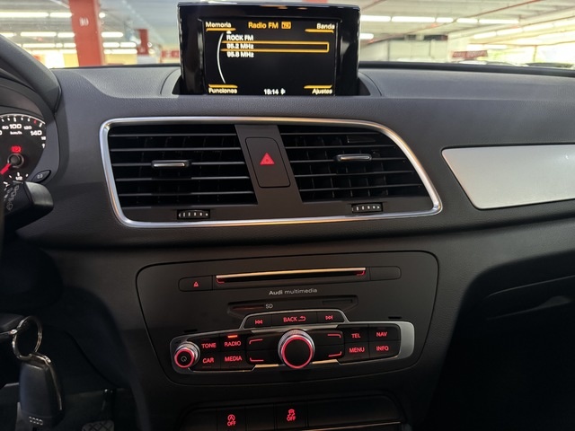 AudiQ3 2.0 TDI Attraction edition 110 kW (150 CV) Vehículo usado en Barcelona - 20