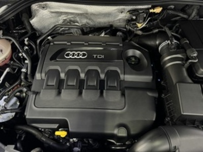 Audi Q3 2.0 TDI Attraction edition 110 kW (150 CV) Audi Q3 2.0 TDI Attraction edition 110 kW (150 CV)