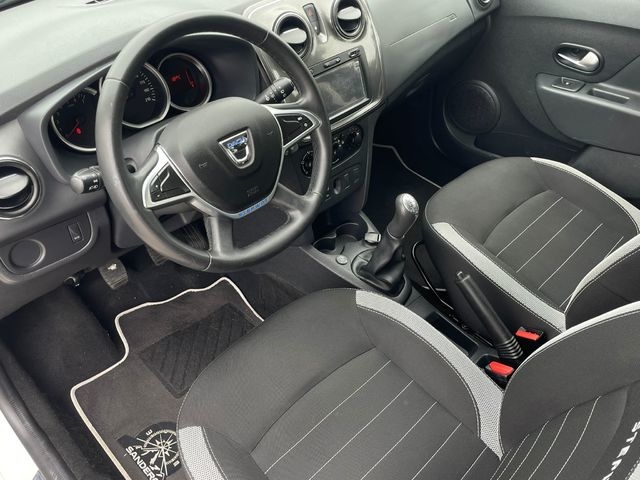 DaciaSandero Stepway TCe 66 kW (90 CV) GLP Vehículo usado en Barcelona - 2