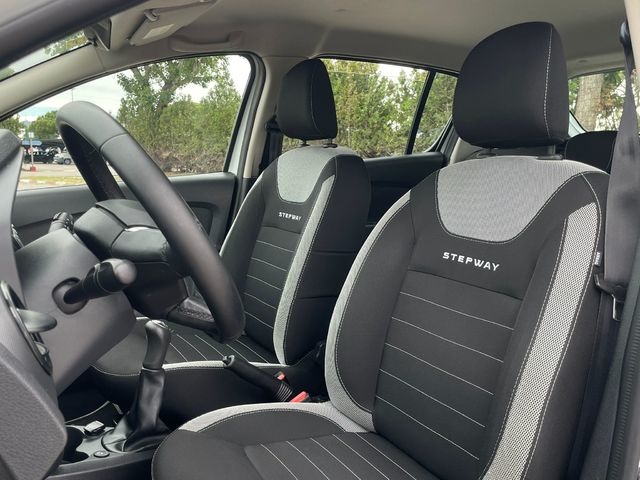DaciaSandero Stepway TCe 66 kW (90 CV) GLP Vehículo usado en Barcelona - 9 DaciaSandero Stepway TCe 66 kW (90 CV) GLP Vehículo usado en Barcelona - 9